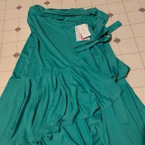 BNWT Emerald Green Bella